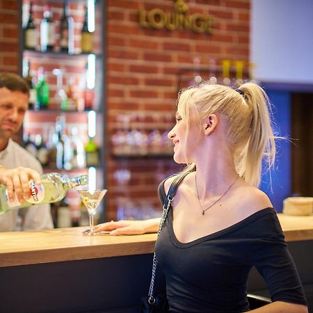 Wellness Hotel Queens 玛丽亚温泉 外观 照片